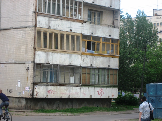 Venäjä: huonokuntoinen talo